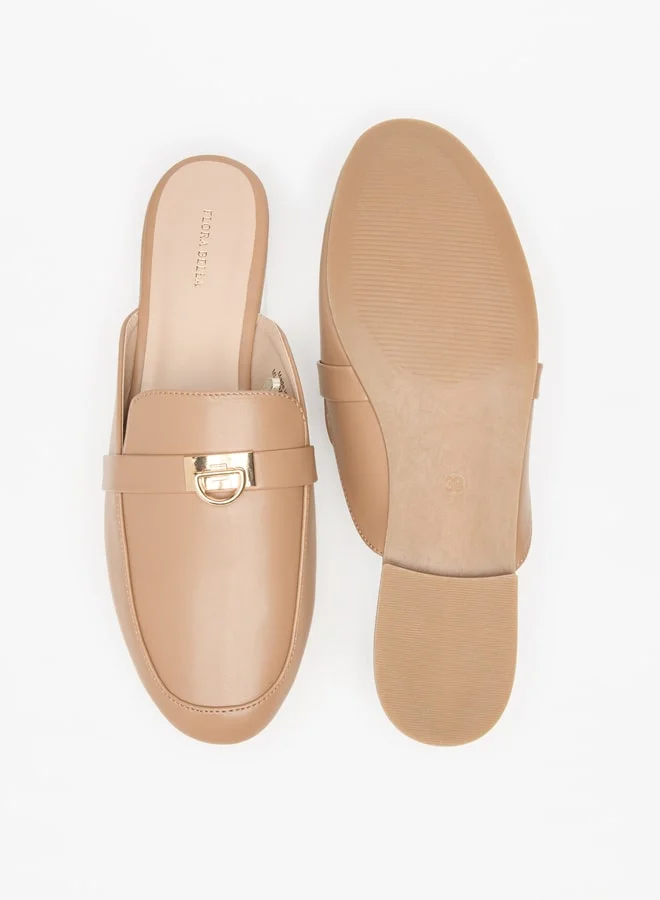 فلورا بيلا من شو إكسبرس Women's Solid Slip-On Mules with Metal Accent