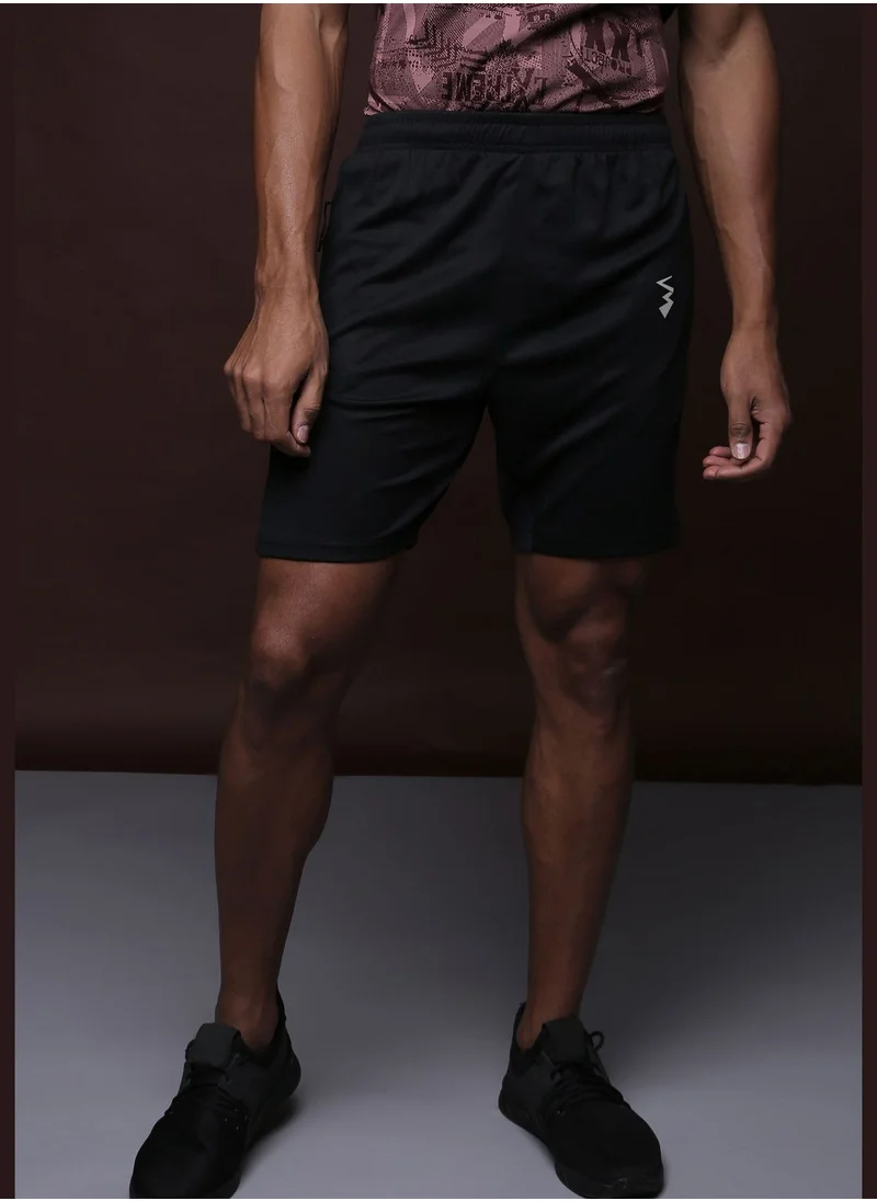 Campus Sutra Elasticated waist shorts
