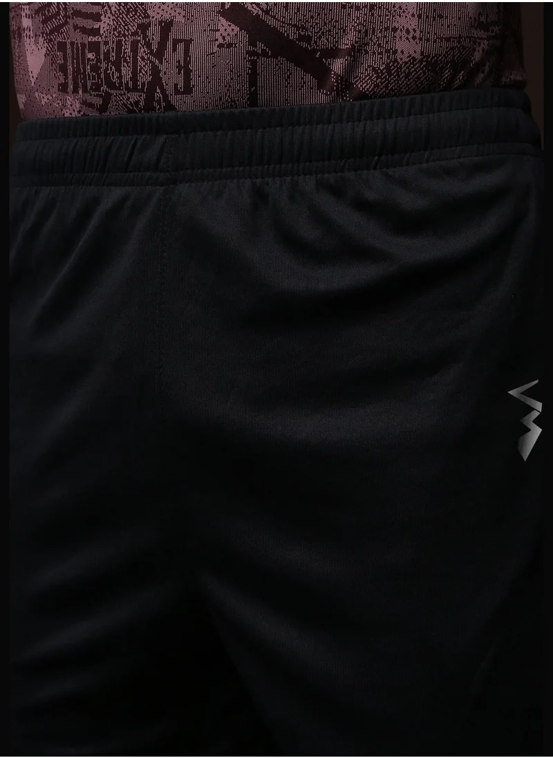 Campus Sutra Elasticated waist shorts