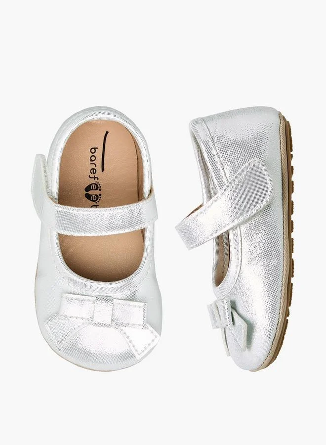 Barefeet Booties With Hook & Loop Closure