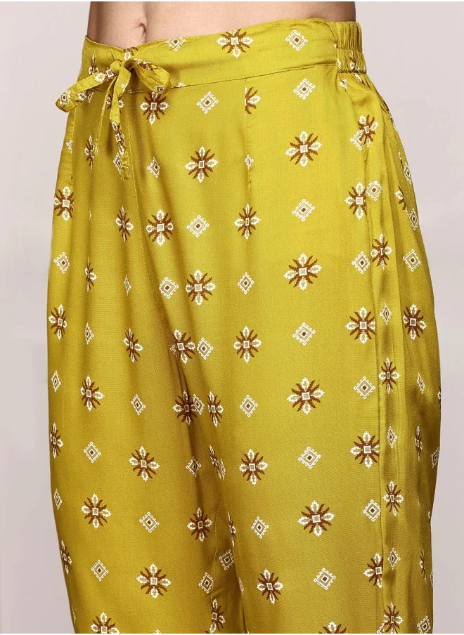 آي شين A-Line Fit Embroidered Pattern Round Neck Three-Quarter Sleeves Mustard Colour Knitted Cotton Kurta Set for Women with Semi Elastic Closure - An Ideal Pick for Any Occasion