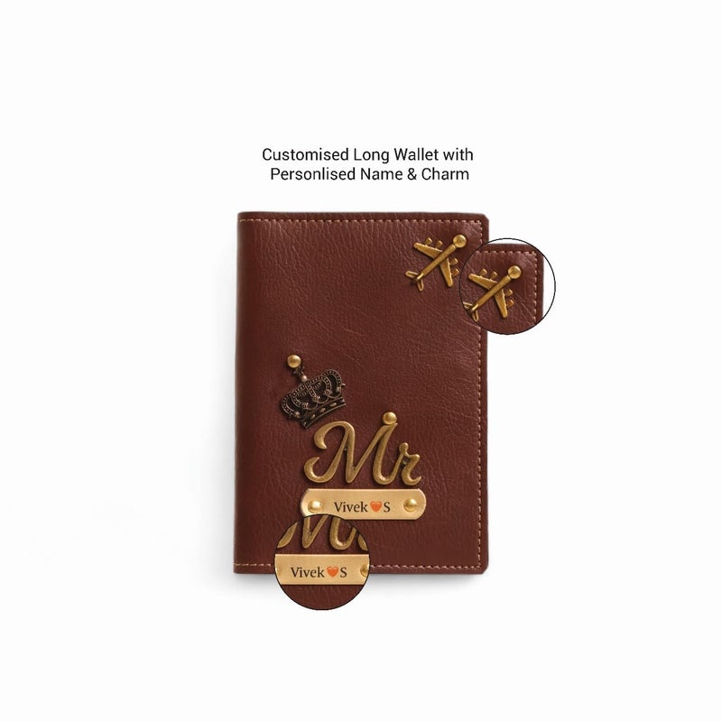 THE CUSTOMISED GIFT حافظة جواز سفر جلدية للرجال والنساء مع اسم وشارة مخصصة، حافظة جواز سفر، حجم كامل، هدايا للرجال والنساء (حافظة جواز سفر فاخرة) - Image 5