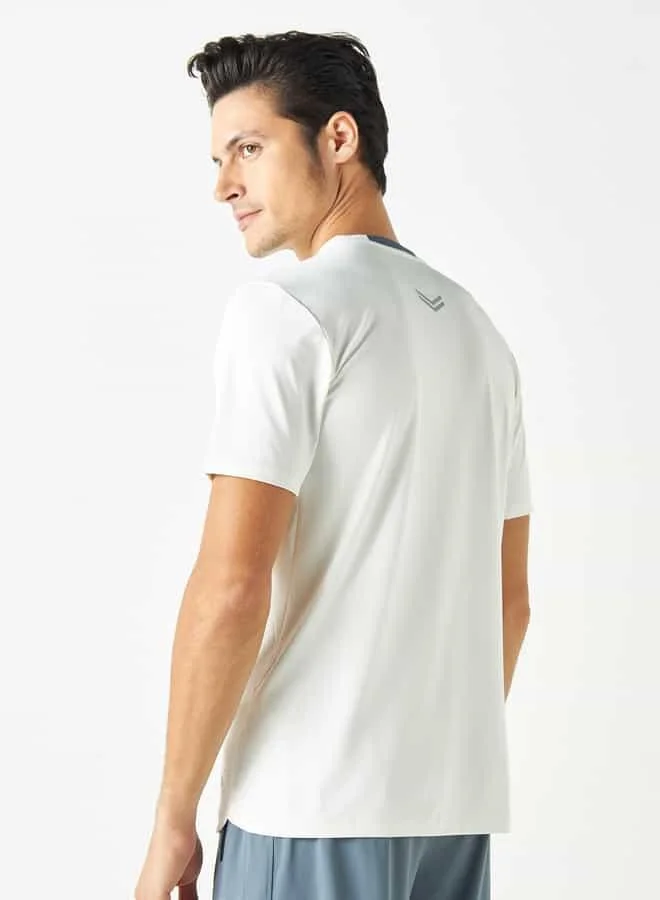 ADOT by Splash Textured Performance T-shirt with Crew Neck and Short Sleeves