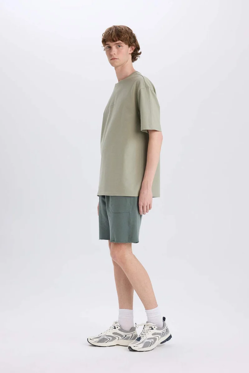 DeFacto Cotton Slim Fit Skinny Leg Pocketed Basic Shorts