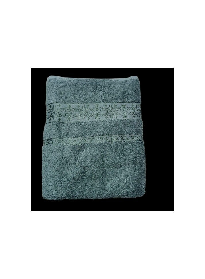 Large cotton towel  90x150 cm  light green - Image 1