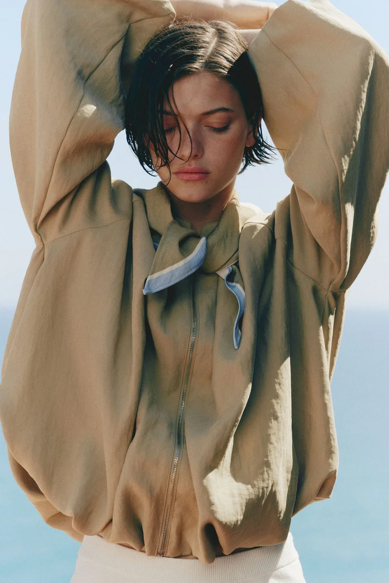 Bubble-hem jacket with scarf
