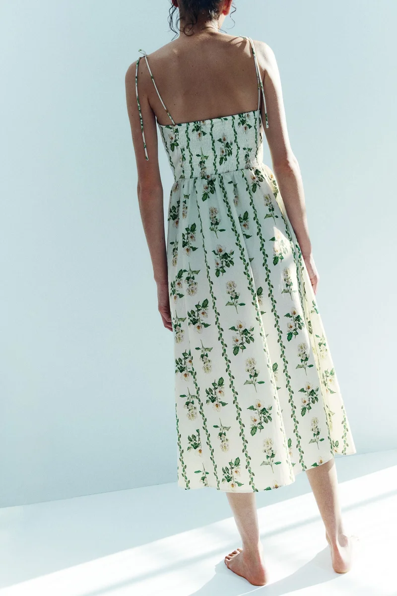 Flared-skirt strappy dress