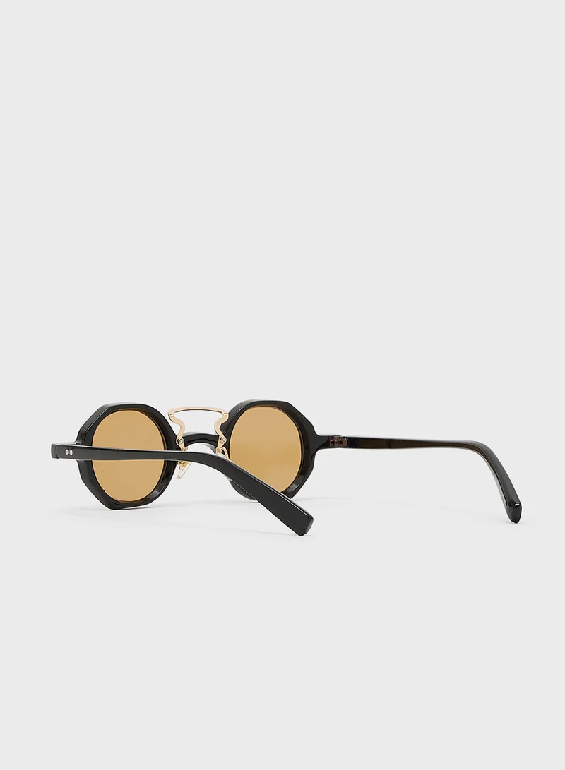 Seventy Five Casual Round Sunglasses