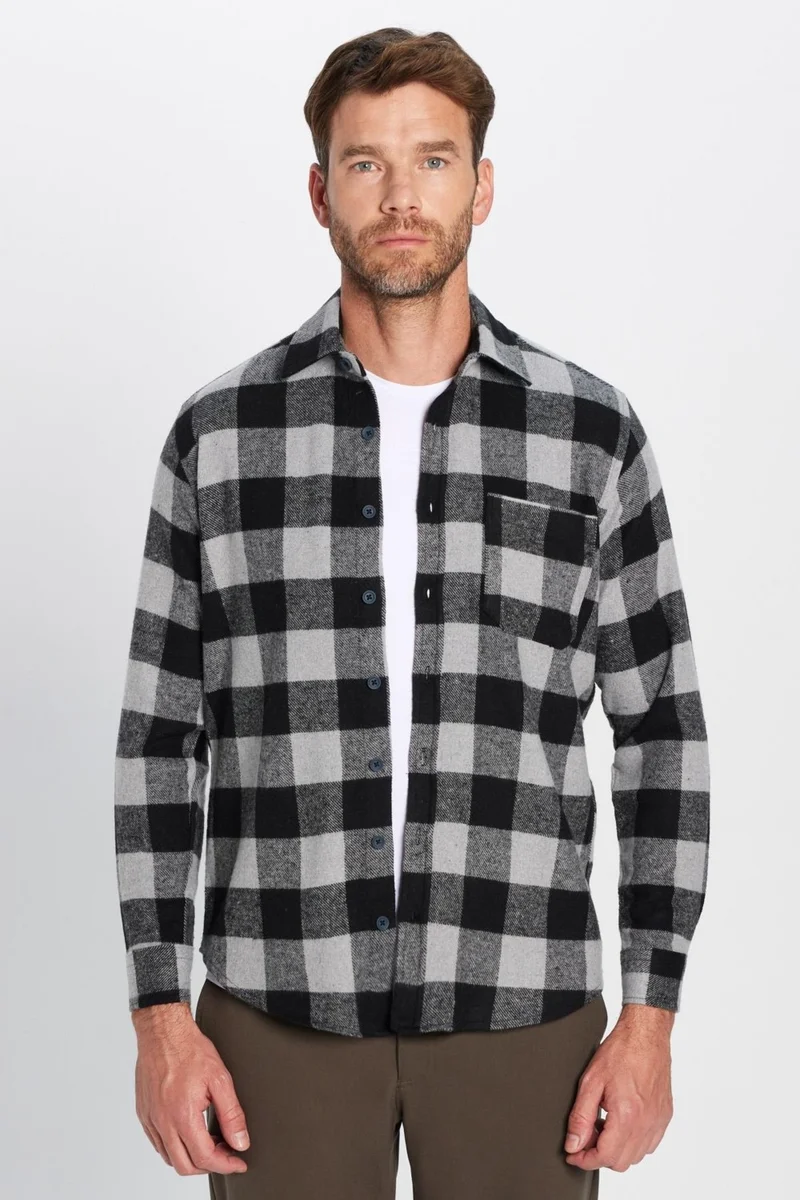 Tudors Men's Classic Fit Regular Cut Lumberjack Single Pocket Checkered Winter Shirt