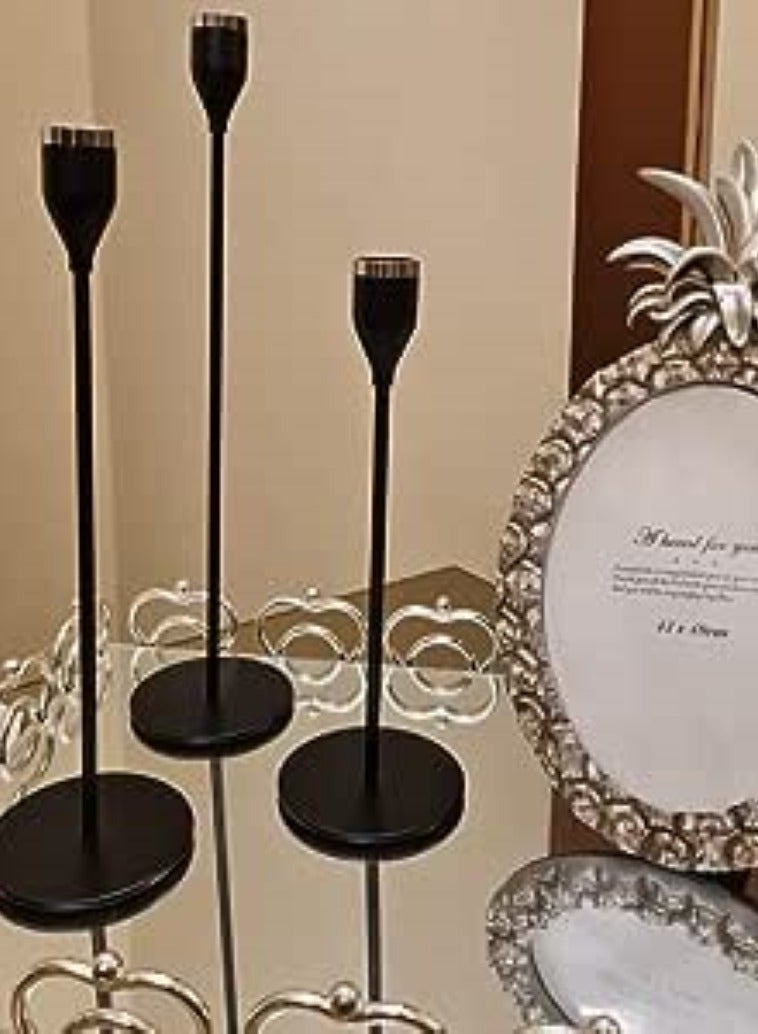 طقم شمعدان مكون من 3 قطع ارتفاعات مختلفة -أسود بإطار ذهبي - Image 3