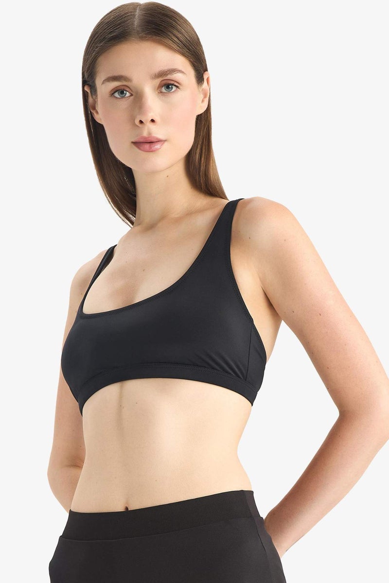 DeFacto Regular Fit Bikini Top - Image 4