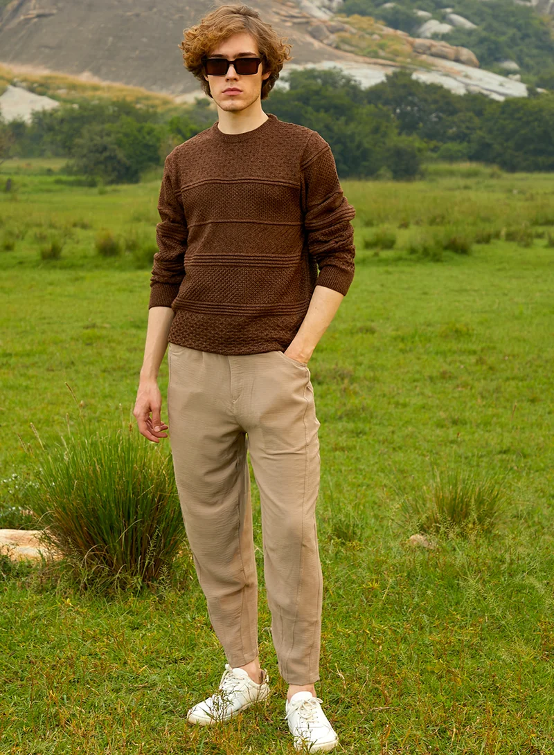 Campus Sutra Men's Umber Brown Textured-Knit Pullover Sweater