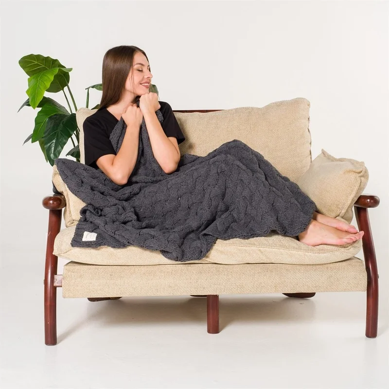 ميسبيغا Serenita Hair Knitted Knitwear Blanket