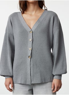 trendyol Gray V-Neck Knitwear Cardigan TWOAW25HI00107  - Image 4