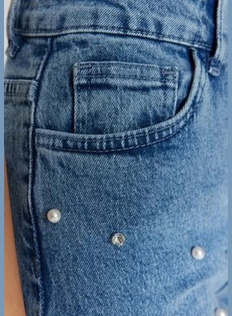 trendyol Limited Edition Blue Pearls High Waist Straight Jeans TWOSS23JE00217