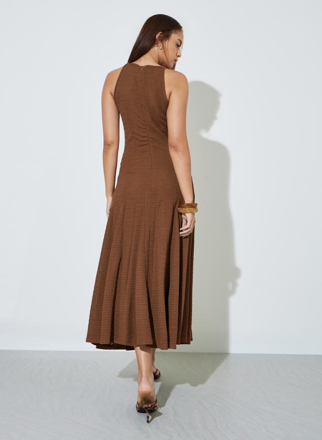 Styli Brown Textured Sleeveless A-Line Maxi Dress - Image 3