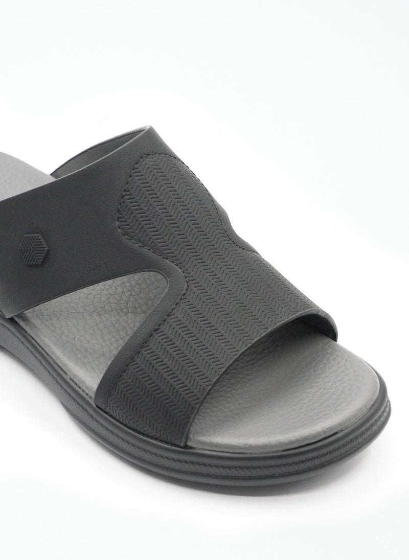 Geoomnii Arabic Sandals for Men – Traditional & Comfortable Slip-On Footwear - Image 4