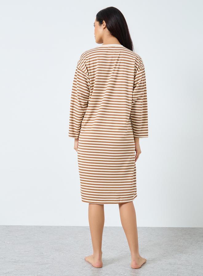 تايك تو قميص نوم مخطط بطبعة دب - Image 4