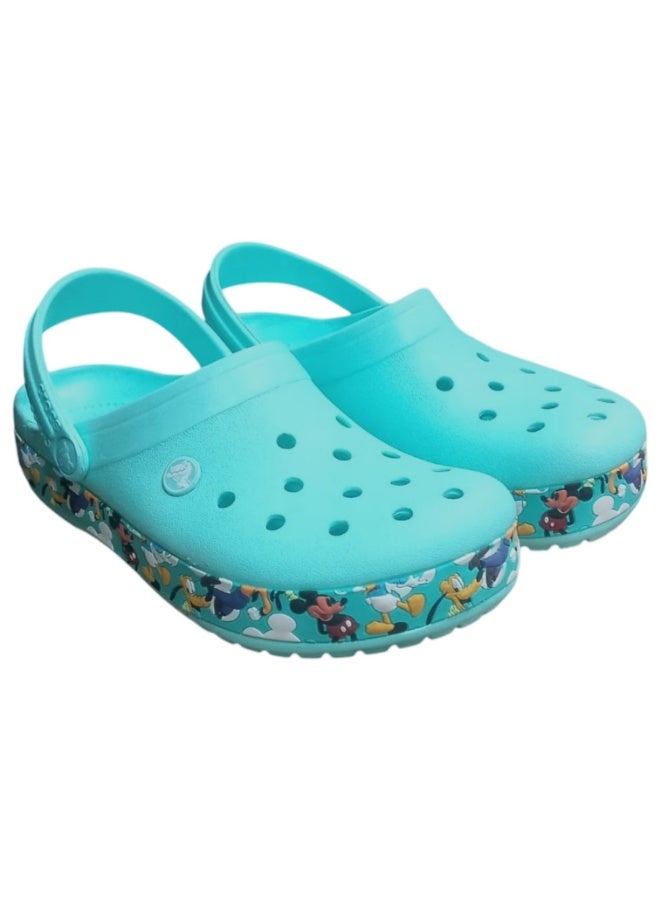 Crocs are comfortable - Image 4