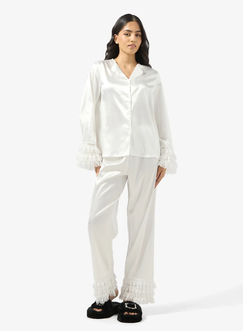 جينجر Satin Frill Detail Button Up Pyjama Set