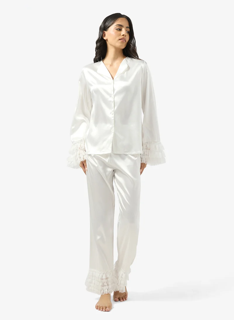 جينجر Satin Frill Detail Button Up Pyjama Set