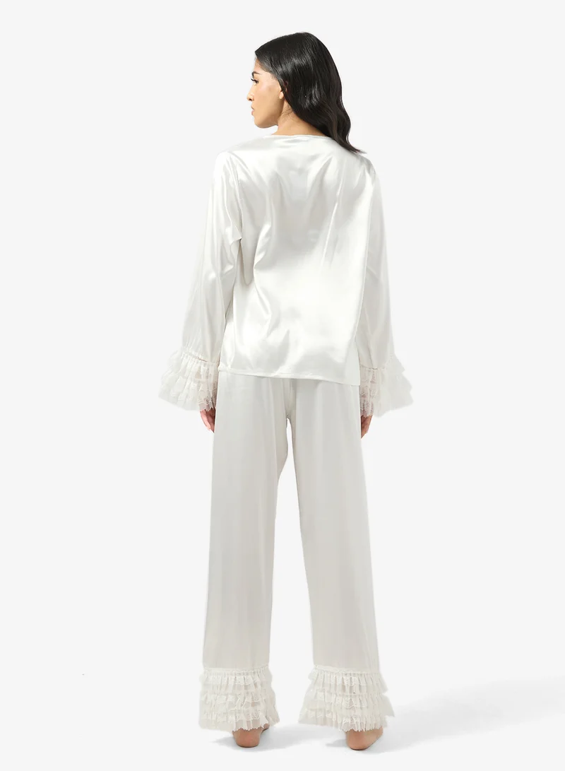 جينجر Satin Frill Detail Button Up Pyjama Set
