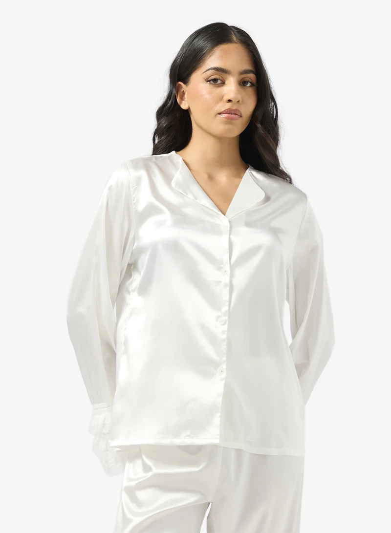 جينجر Satin Frill Detail Button Up Pyjama Set