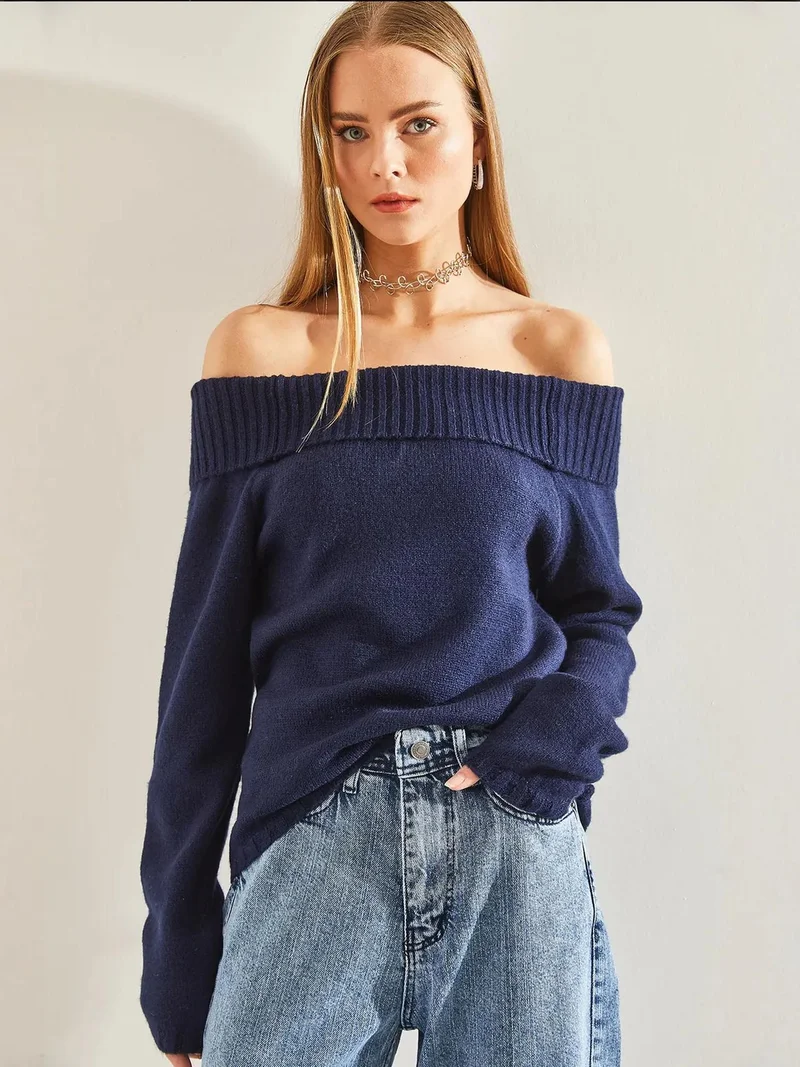 Bianco Lucci Navy Blue LUCCI Textured Knitwear Sweater with Madonna Collar for Women | Best Price UAE