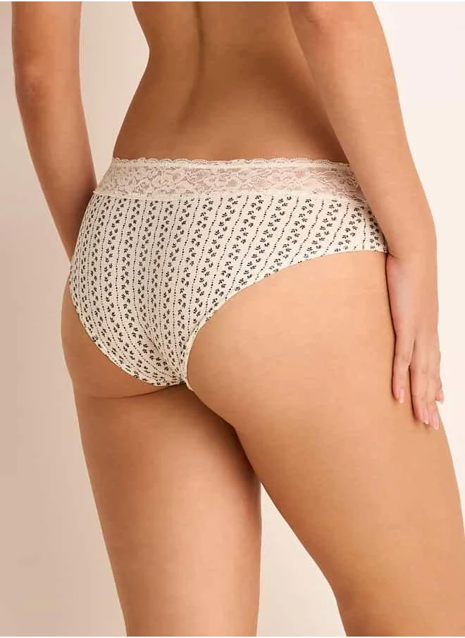 FAV Floral Print Briefs with Elasticated Waistband and Lace Detail