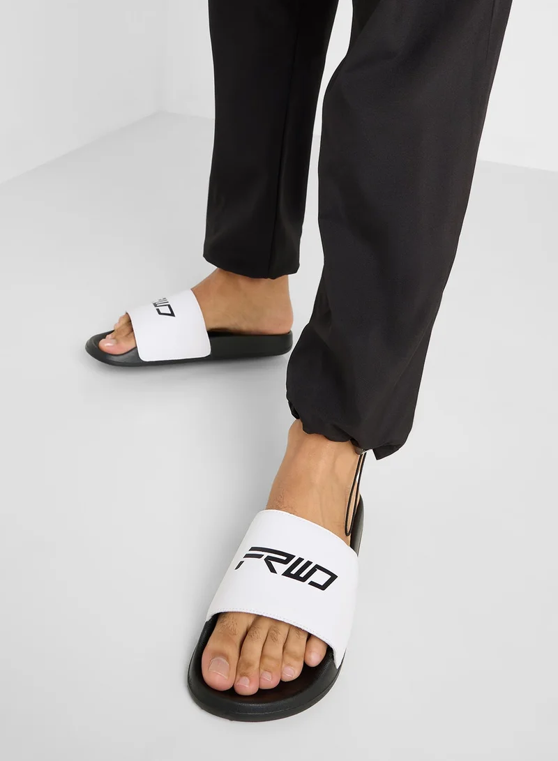 FRWD Casual Slides