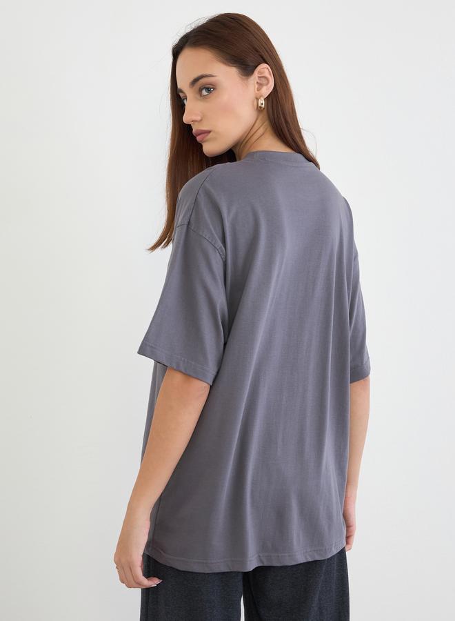 Styli Charcoal Slogan Print Oversized T-Shirt - Image 5