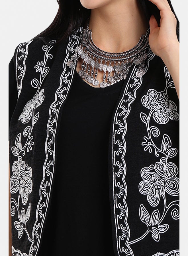 Clue Printed Cropped Vest  - Image 4