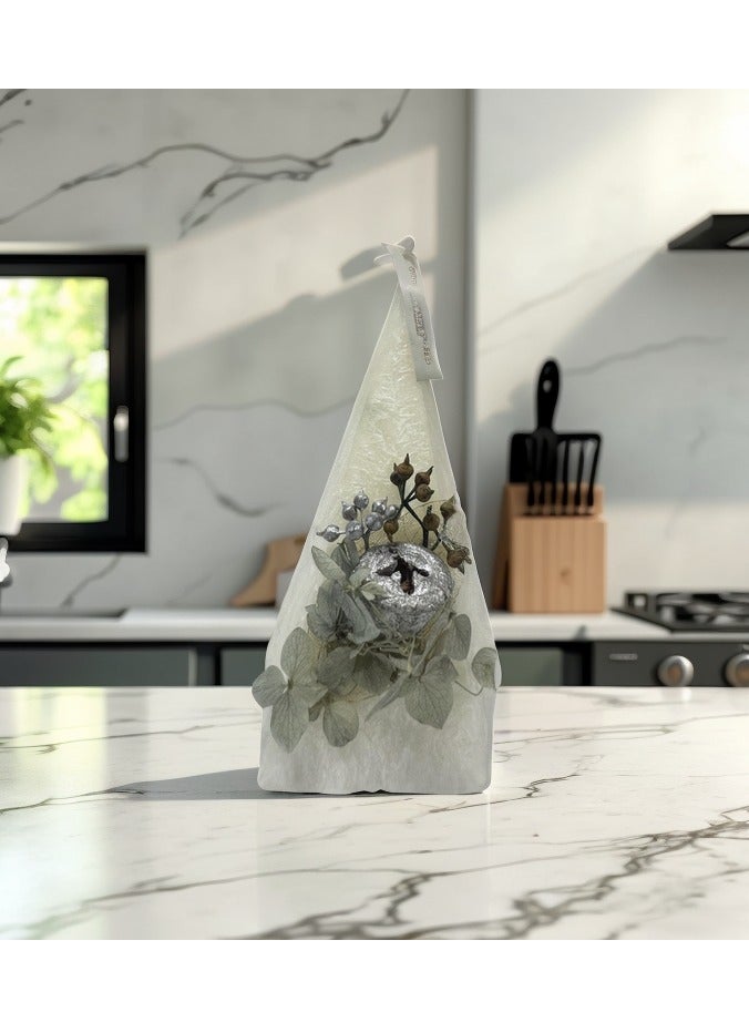 شموع عيد الميلاد ، شموع شكل شجرة عيد الميلاد ، شموع عمود بيضاء ، شموع فريدة ولطيفة على شكل هرمي