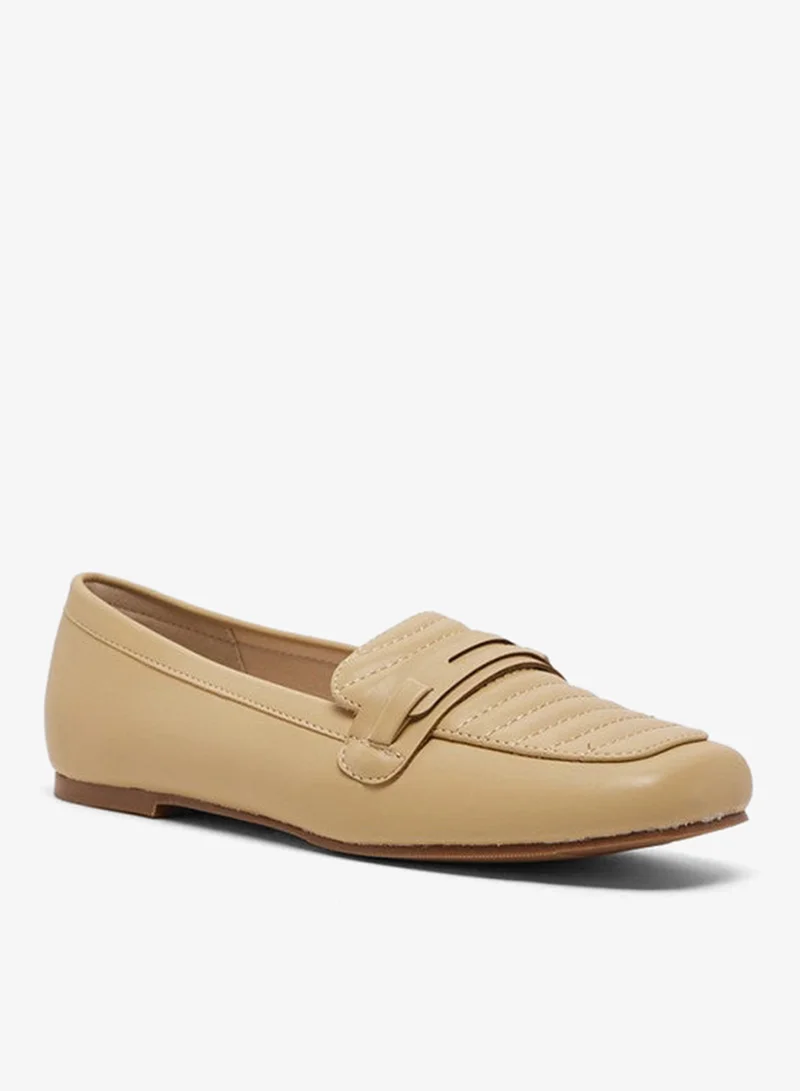 D-MOC Quilted Slip-on Loafers