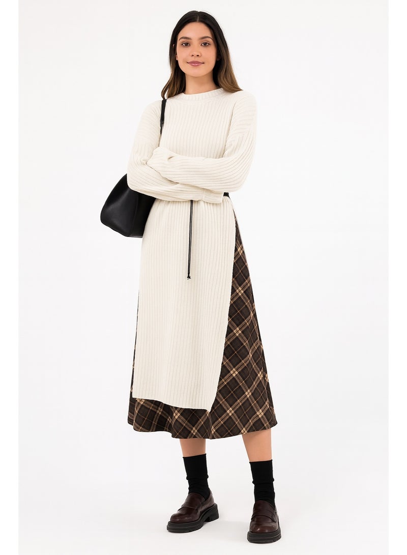 Winter checkered tunic and skirt set in white and brown suede and wool knit, sizes 65-85 kg. - Image 1