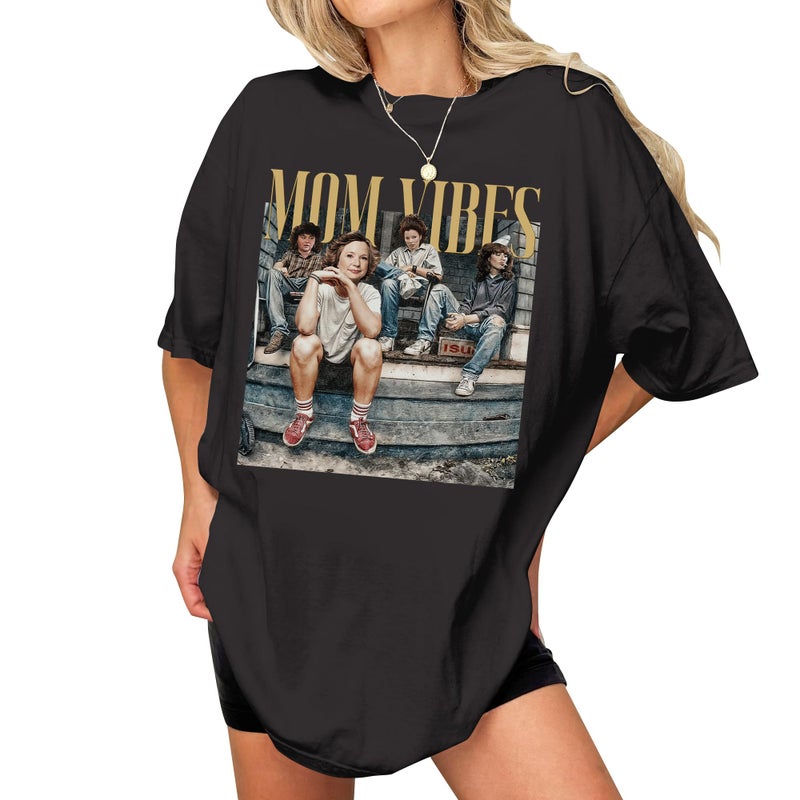 DIGForest Mom Vibes Tshirt - Retro Moms Shirt - Mother's Day Shirts for Mum - Mama Vibes Tees - 90s Sitcom Moms Tshirts - Gift for Mother (Black - L) - Image 1