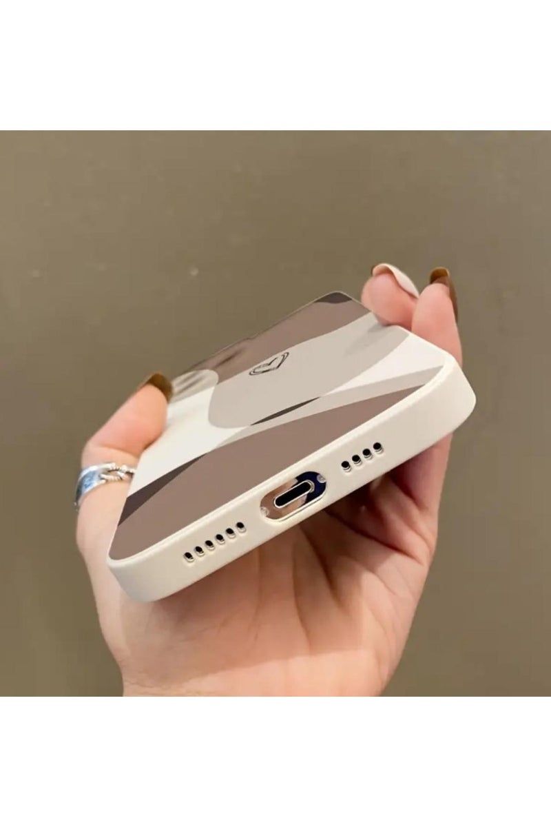 غطاء iPhone 13 Pro Max، جراب TPU أساسي متوافق مع iPhone 15 Pro Max متين ومقاوم للأوساخ وتصميم أنيق مع تفاصيل على شكل قلب، لون بيج / كريمي - Image 3