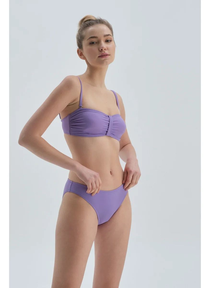 داجي Lilac Normal Waist Bikini Bottom