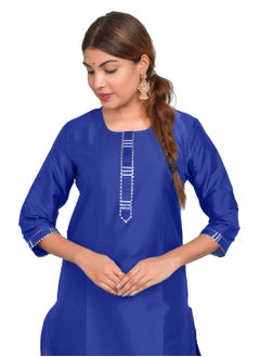 ريارا كورتي نسائي أزرق ملكي مع بنطلون 3/4 كم طقم كورتا بانت حرير فني (تفتا عادي) مقاس L  - Image 3
