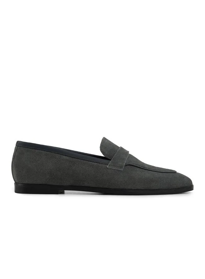 لانجوتش Women's Saylor Loafer