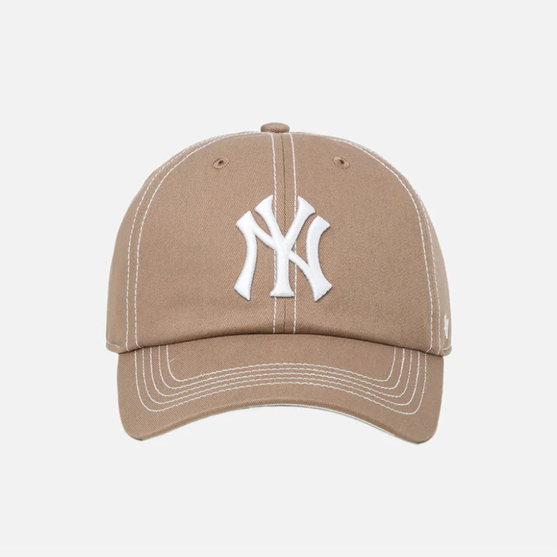 47 MLB New York Yankees Contrast Stitch Clean Up Cap - Men