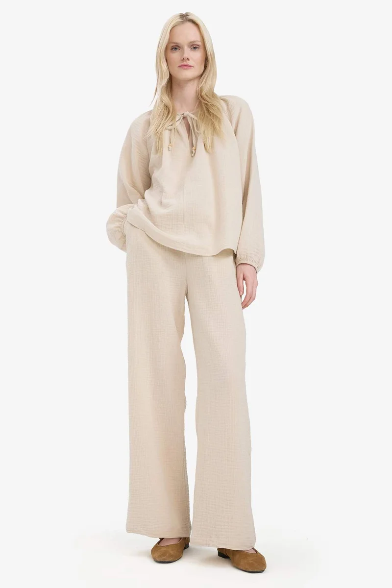 ديفاكتو Double Pocket High Waist Wide Leg Muslin Fabric Trousers
