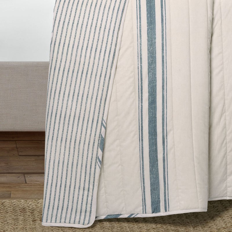 Lush Decor Farmhouse Stripe Reversible Cotton Quilt King Size 3 Piece Set Blue - Farmhouse Bedding Set King Quilt - Striped Bedding - Image 4