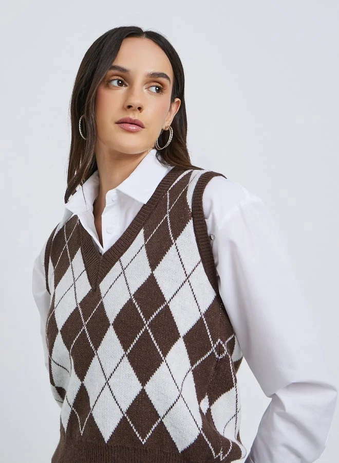 Styli Styli Checked V-Neck Knitted Top