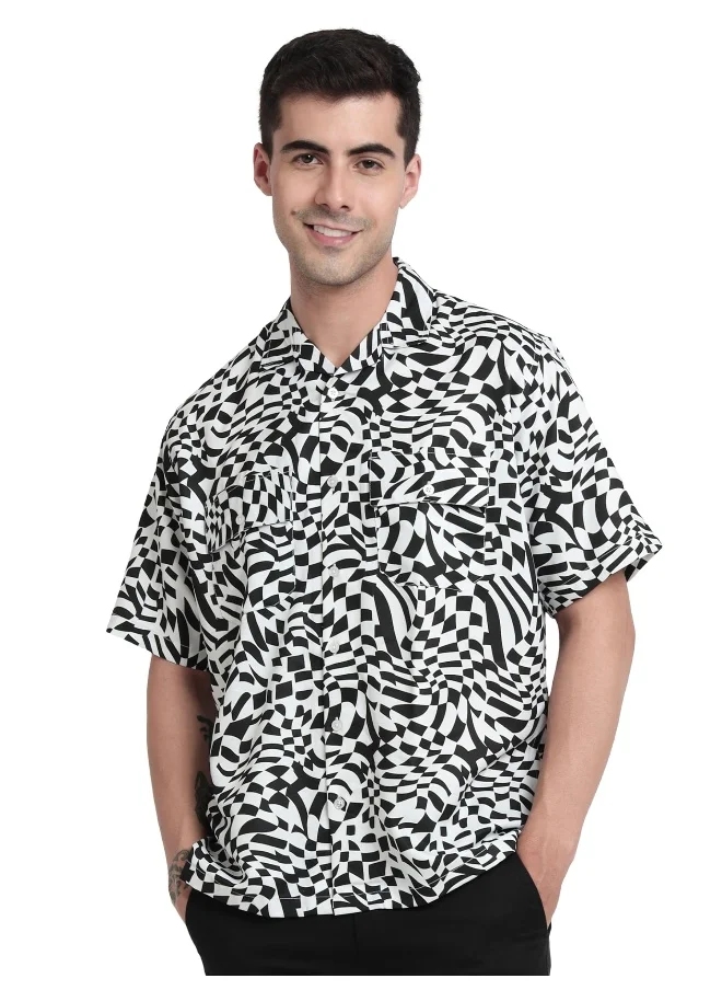Beyoung Half Sleeve Illusion Hawaiian Shirt for Men Multicolour