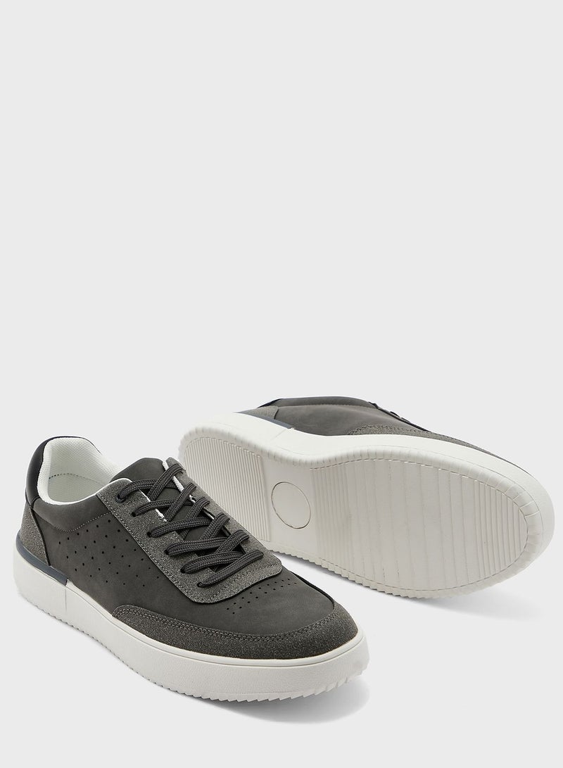 Robert Wood Brogue Detail Casual Sneakers - Image 3