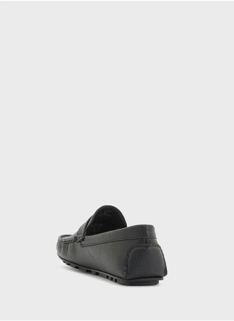 روبرت وود Tassel Detal Loafers