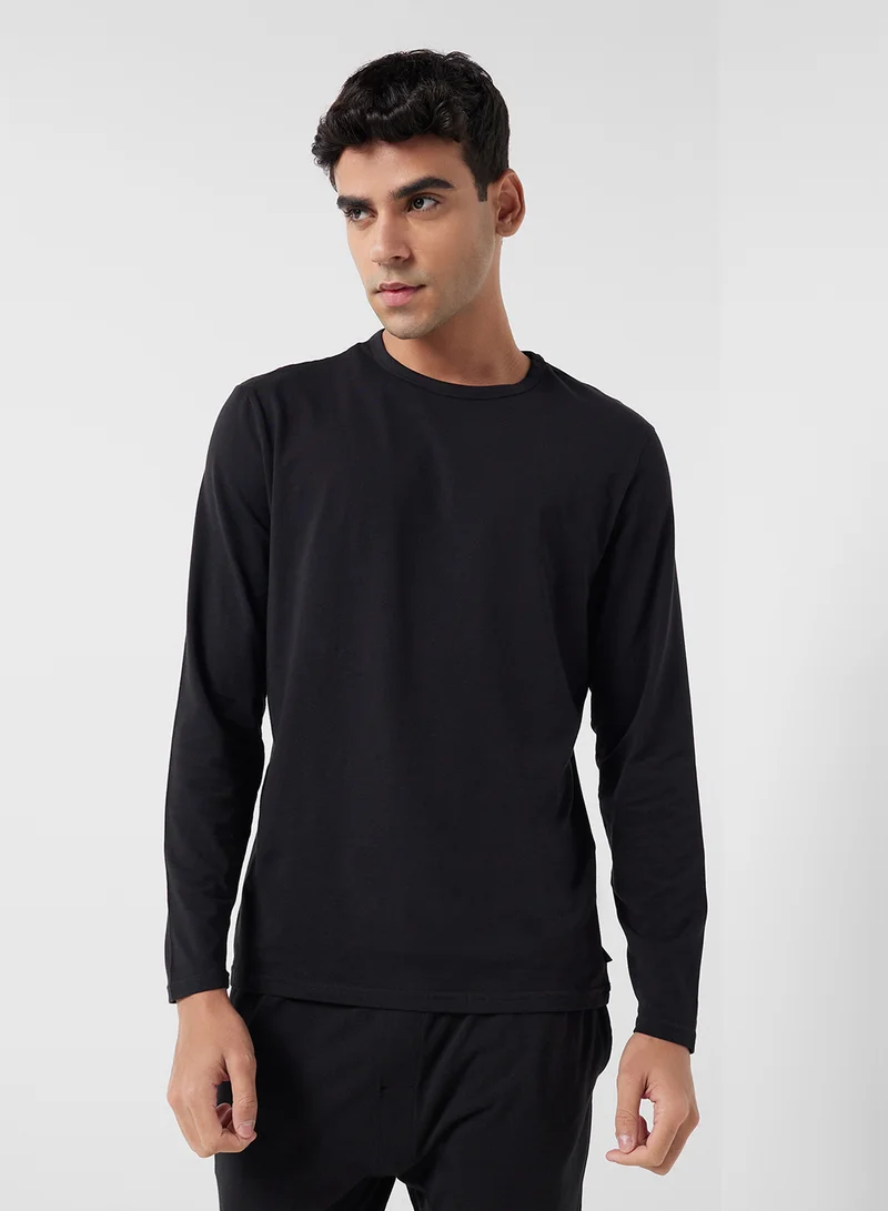 CALVIN KLEIN T-Shirt & Jogger Set