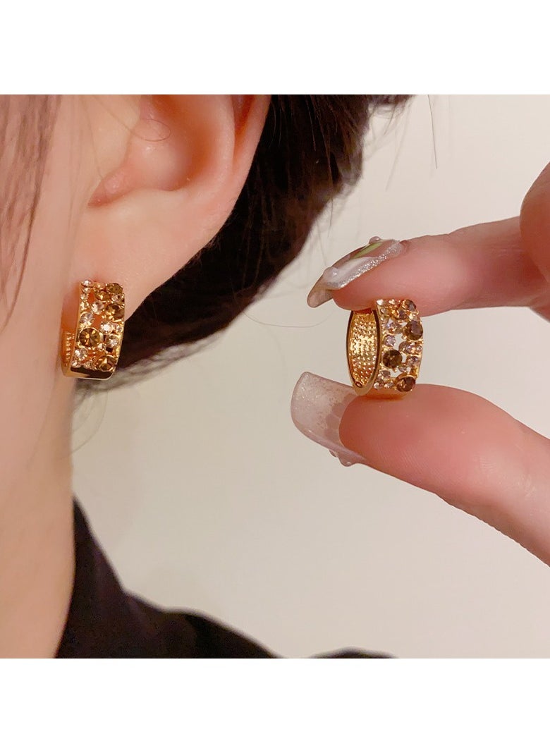 Generic - Gold Coloured Diamond Circle Earrings - Image 1