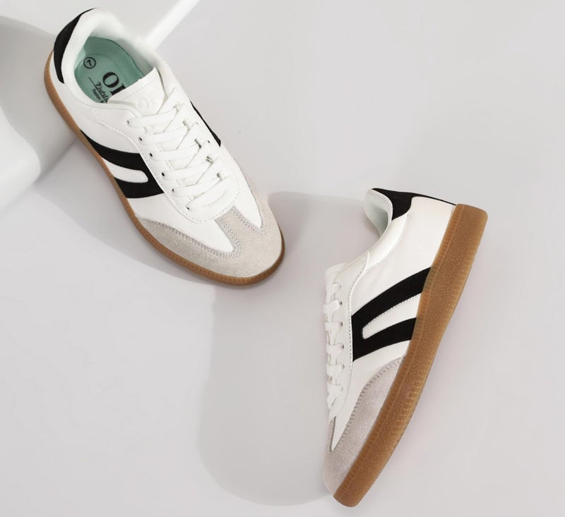 OFG Women's Retro Gum Sole Fashion Sneakers-Lace Detail Casual Retro Walking Shoes-Gum Sole Casual Tennis-Anti Slip Trainersï¼ˆBlack/White,6ï¼‰ - Image 4